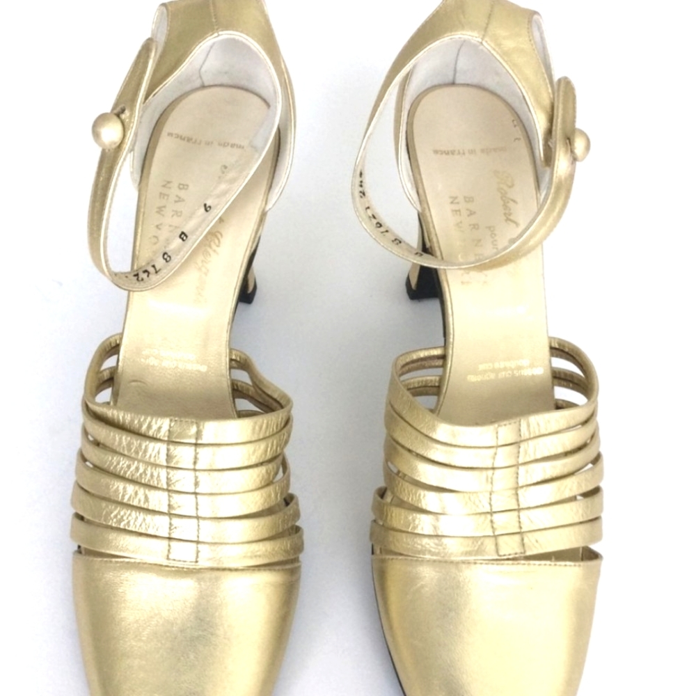 Vtg CHARLES JOURDAN Gold Leather FRANCE Closed Toes Luxury BARNEYS Heels Shoes 9 - Picture 4 of 12